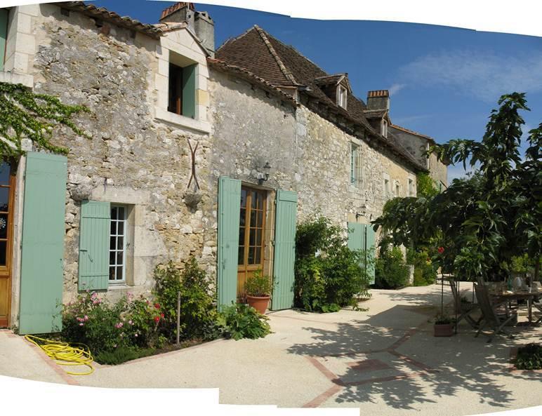 Chambres D'Hotes La Bastide Des Tremieres Saint-Antoine-de-Breuilh Dış mekan fotoğraf